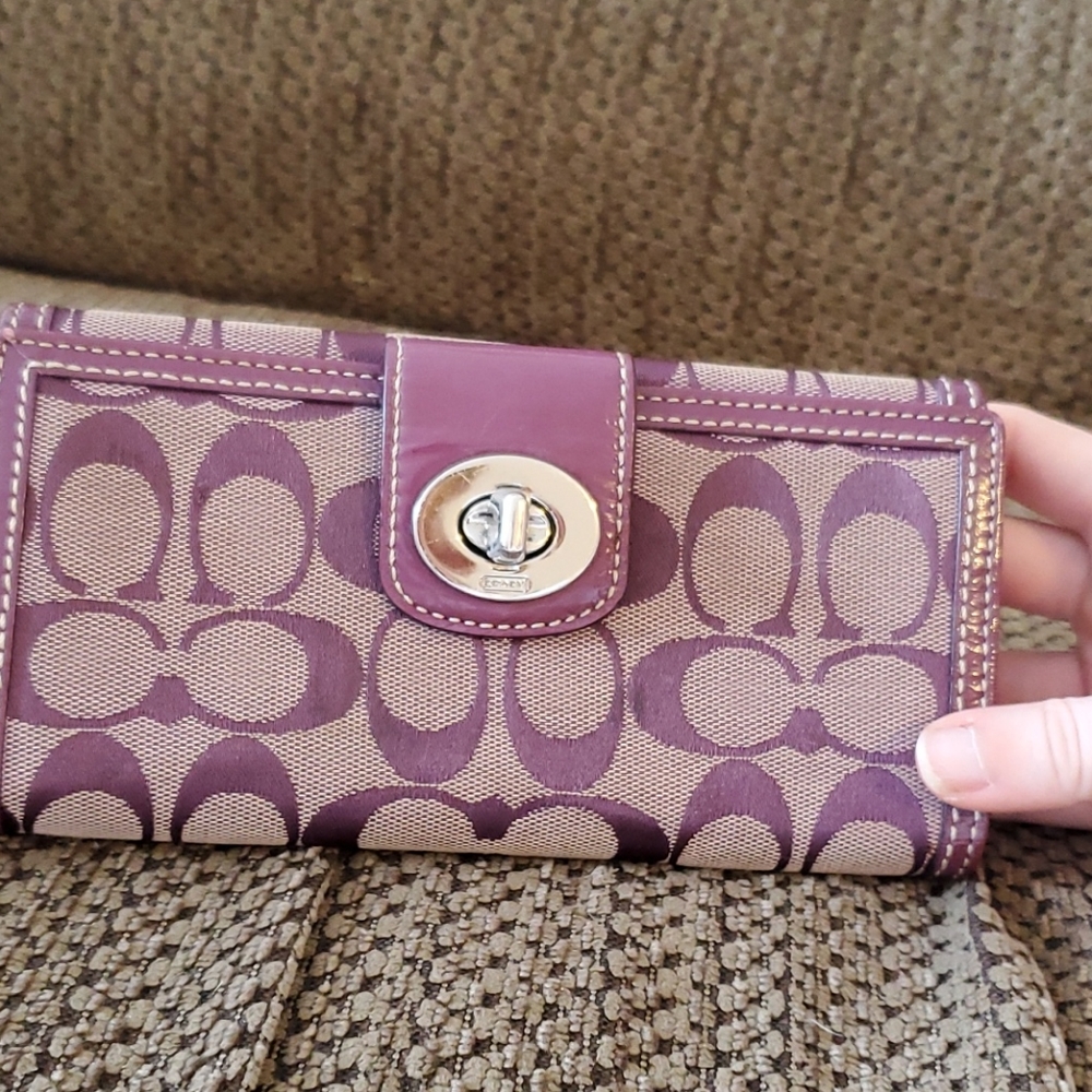 Coach wallet